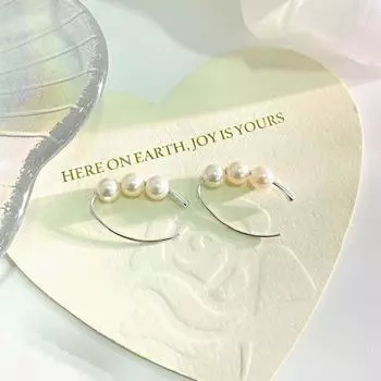 Three Pearl Ear Hooks Water Drop Earrings Light Luxury High-end Niche Design New Style