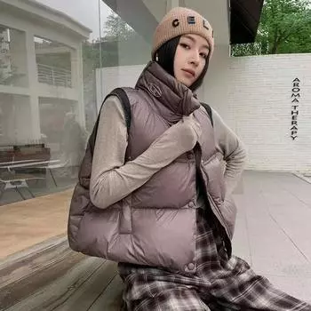 Tide брендовый женский жилет на пуху 2024 года, новая мода, джинсовая сращивающаяся жилетка, свободный теплый белый жилет на утином пуху One Size темно-коричневого