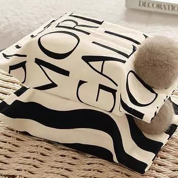 Tissue Box Paper Holder Napkin Dispenser Velvet Facial Organizer Wabi-sabi Beige Japan Style Luxury Hand Paint Gome Decoration