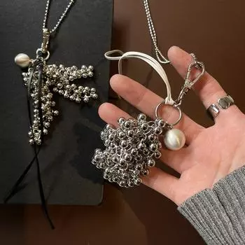 Titanium Steel Beaded Grape Necklace Simple Beads Pedant Necklace Metal Necklace Clothes Decor серебряный/чёрный