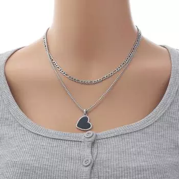 Titanium Steel Black Heart Pendant Sweet Charm Heart Clavicle Chain Birthday Gift