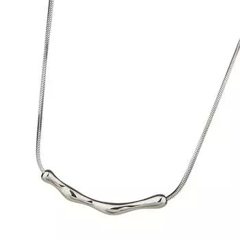 Titanium Steel Collarbone Chain Necklace Unique Pendant Necklace Fashion Short Necklace Metal Texture Present for Women серебряный