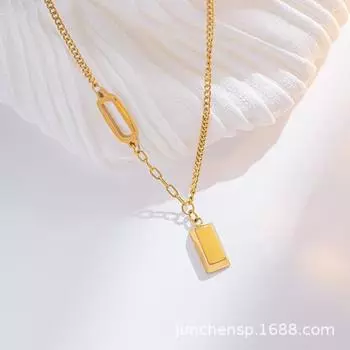 Титановая сталь Маленькое золотое ожерелье из кирпича Женское Высокое чувство Легкое Роскошное Простое Темпераментное письмо Подвеска Цепочка на ключицу