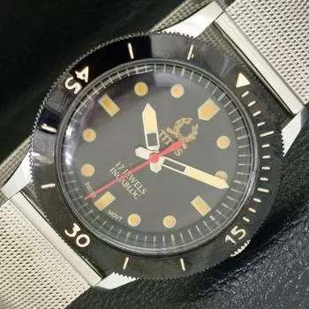 TITUS TURNABLE BEZEL SWISS 40MM MENS REFURBISHED BLACK DIAL WATCH a430790-2 R104-a430790