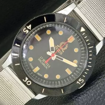 TITUS TURNABLE BEZEL SWISS 40MM MENS REFURBISHED BLACK DIAL WATCH a430809-2 R104-a430809