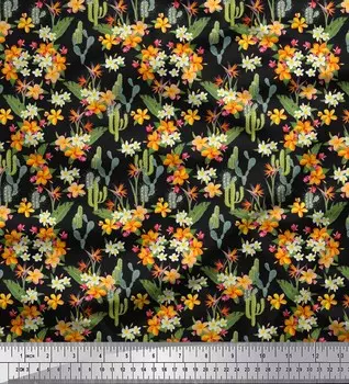 Ткань для рукоделия Soimoi Japan креп-сатин кактус, листья и плюмерия с цветочным принтом на метр 42 дюйма 42 Inch Wide - Poly Crepe зелёный