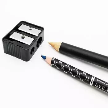 Точилка для карандашей с двумя отверстиями для карандашей для бровей, подводка для глаз, подводка для губ, пластиковая точилка для карандашей для пенопластового наконечника и карандаш для губной помады