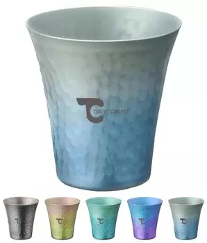 TOKYO CRAFTS Титановая чашка для сакэ Сделано в Японии Tsubame Sanjo Чашка для сакэ Большая 60 мл Легкая Доступна в 5 цветах Градиентный кованый узор Подарок Подарок
