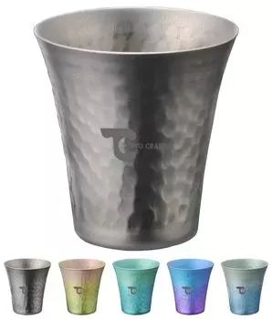 TOKYO CRAFTS Титановая чашка для сакэ Сделано в Японии Tsubame Sanjo Чашка для сакэ Большая 60 мл Легкая Доступна в 5 цветах Градиентный кованый узор Подарок Подарок