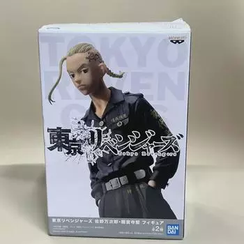 Tokyo Revengers Figures