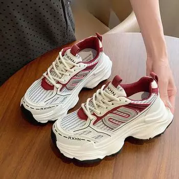 Толстая подошва, повышенная тапочка, женская обувь, летние новые сетчатые дышащие легкие кожаные повседневные кроссовки 35