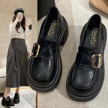 Толстая подошва толстый каблук увеличивающий рост маленькие кожаные туфли женские осенние яркие кожаные туфли Le Fu A стремена одинарные туфли 35