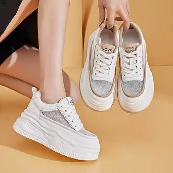 Толстая подошва, увеличивающая рост, повседневная обувь для пап, летние новые полые маленькие белые туфли, детские универсальные сандалии, женская верхняя одежда 34 белый