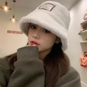 Толстая теплая плюшевая шапка женская осенне-зимняя универсальная тканевая шляпа-ведро с изображением умывальника M56-58cm чёрный