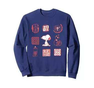 Толстовка Snoopy Peanuts рядом с японским антиквариатом синий