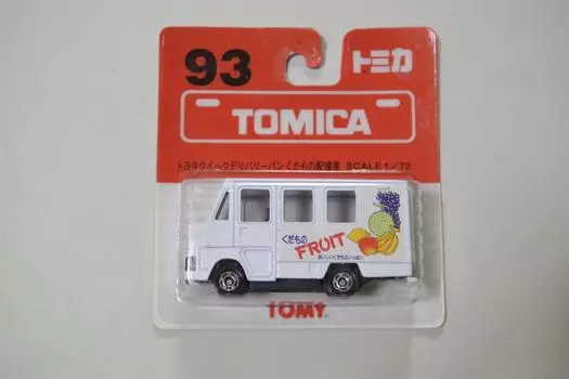 Tomica 93 Toyota Quick Delivery Van Fruit Delivery Vehicle BP