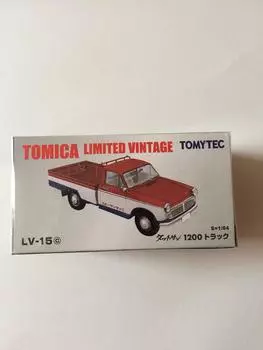 Tomica Limited Винтажный грузовик Datsun TLV-15c (Сервисный автомобиль)