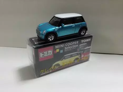 Tomica Lottery X Mini Cooper Selection Crazy Mini Car Circle with case shipped from Amazon warehouse 1 (1 unit)