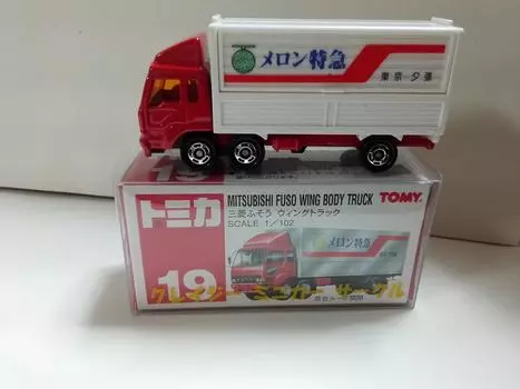 Tomica Red Box 19 Mitsubishi Fuso Melon Express Crazy Mini Car Circle с номером кейса.