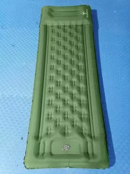 TOMSHOO надувной кемпинговый матрас на 1 человека, спальный коврик для кемпинга со встроенной подушкой и подставкой для ног армия зеленый