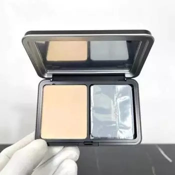 Тональная основа Matte Velvet Skin Pond Tint Powder Powder Powder Foundation 12H*11g netto weight.0.38 oz