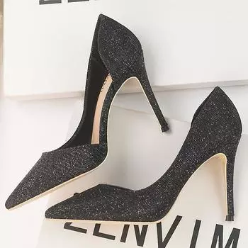 тонкий высокий каблук глянцевый светлый рот заостренный сбоку полые тонкие одинарные туфли женские высокие каблуки 34 чёрный