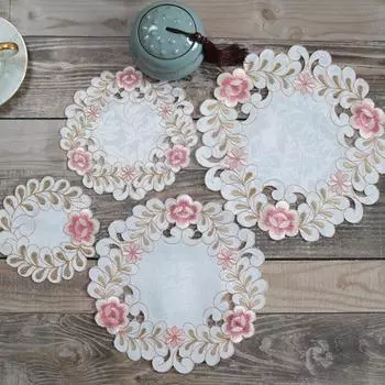 ТОП атласная вышивка цветов салфетка для стола салфетка для свадьбы рождественской вечеринки салфетка для посуды кухонное украшение стола и аксессуары round 15cm