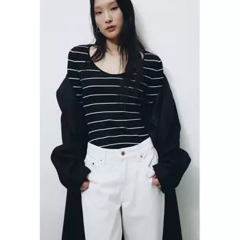 Топ вязки HM в рубчик черно-белая полоска