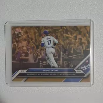 topps Shohei Otani Bonus Gold Card Памятная карта за 3 хоумрана в игре, которая достигла Лимит 4000 штук 50-50
