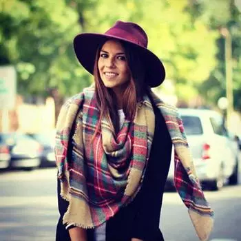 Тот же самый яркий клетчатый шарф из искусственного кашемира, большой квадратный шарф, трендовый женский шарф 140*140cm красный