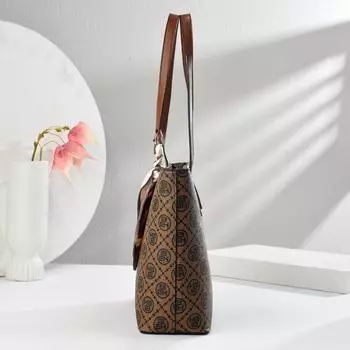 Tote bag classic large capacity shoulder messenger bag silk scarf handbag women s bag 33*12*28cm темно-коричневого