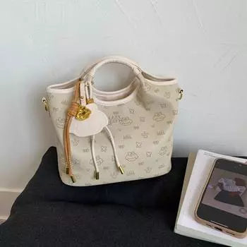 Tote bag women s new fashion versatile niche design bag premium portable shoulder messenger bag покинуть белый