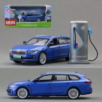 Toy Skoda Superb Car Model With Sound Light Features For Kids Collectors And