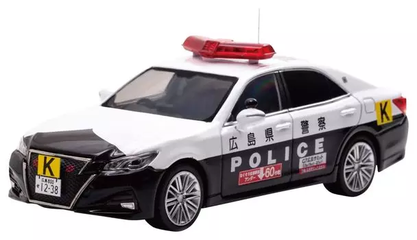 Toyota Crown Athlete 2023 года. Отдел дорожного движения полиции префектуры Хиросима. Автомобиль саммита G7. Ведущий стандартный автомобиль. Завершенный продукт RAI S.