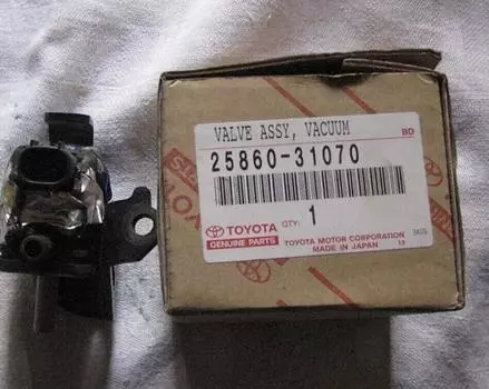 TOYOTA Genuine MarkX HARRIER RAV4 LEXUS RX270 Vacuum Switching Valve 25860-31070
