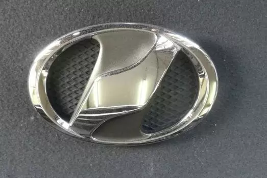 TOYOTA GENUINE Netz Vitz YARIS SCP90 Emblem Budge JDM OEM 75301-52070