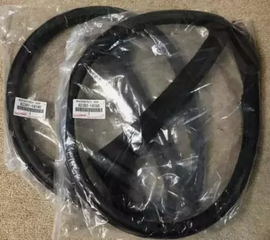 Toyota Genuine Supra JZA80 Roof Side Weatherstrip 62381-14140 & 62382-14150