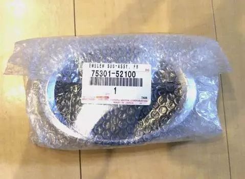 Toyota OEM netz vitiz Front Emblem Budge auris silver chrome KSP130 NCP131