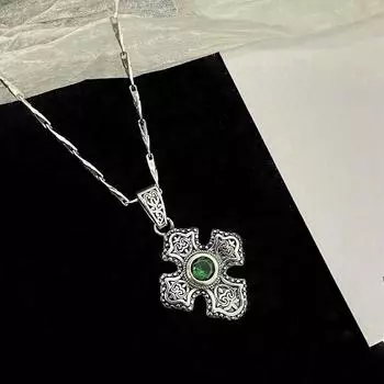 Тяжелая промышленность ретро персонализированный зеленый бриллиант крест ожерелье мужская и женская ключичная цепочка модная