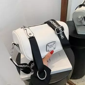 Traveling Girl 2024 Новая летняя модная стильная сумка на грудь Trending Ins Super Hot сумка через плечо на одно плечо Сумка-пельмень