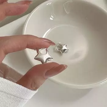 Трехмерные серьги-пуговицы с пятиконечной звездой, женские простые темпераментные уникальные серьги для вечеринок