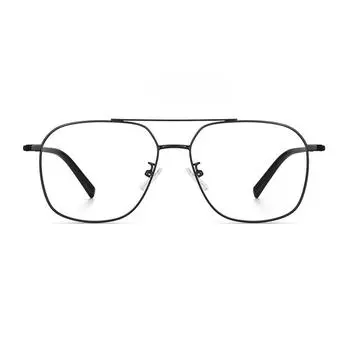 Trend Box может быть оснащен мужской онлайн-знаменитостью, с простым лицом, большим круглым лицом и стройным пилотом, женщиной в близоруких очках.