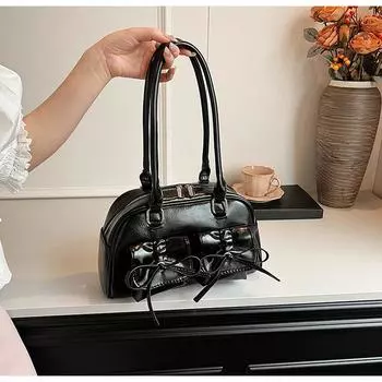 Трендовая женская сумка 2024 года, новая нишевая сумка-багет, переносная сумка-мессенджер через плечо с бантом, сумка для подмышек Spice girl Average size 30 * 10 * 17 красный