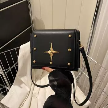 Трендовая модная сумка на одно плечо с косым креплением, простая повседневная сумка для женщин 2024 года, осень, новая модная однотонная маленькая квадратная сумка белый