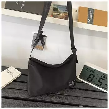 Трендовая сумка-тоут новая ретро универсальная сумка-мессенджер повседневная сумка женская простая модная сумка на плечо чёрный