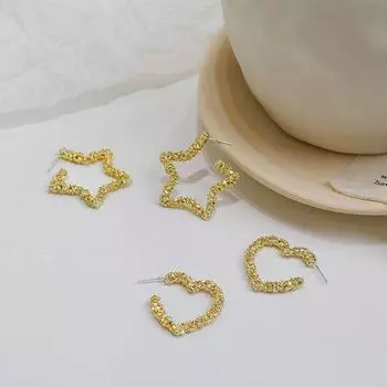 Трендовые корейские серьги в виде пятиконечной звезды 2025 года: Универсальный дизайн Super Flash Heart earrings