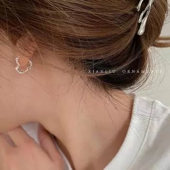 «Трендовые текстурированные серьги-иглы в форме любви 2022 года из серебра 925 пробы для женщин — Niche Design»