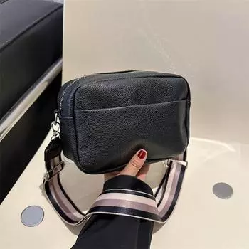 Трендовые женские сумки 2024 года, зимняя новая однотонная сумка-мессенджер из искусственной кожи, модная и повседневная простая женская сумка через плечо, маленькая квадратная сумка белый