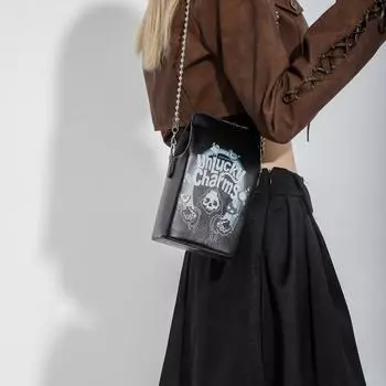 Trendy Leisure Dark Locomotive Wind Box Bag Women s Shoulder Bag Chains Strap Female Crossbody Bag For Festivals Party