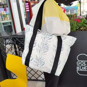 Trendy outdoor portable ultra-light bag DuPont paper women s large-capacity tote bag fashionable versatile shoulder bag